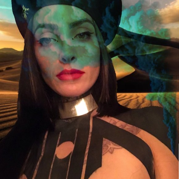 Meet your Posher, Sarah jane - Picture 4 of 7